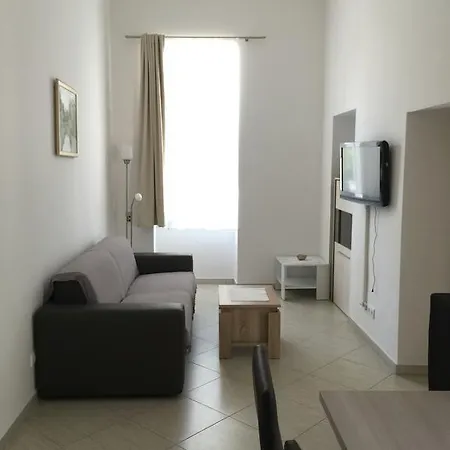 Apartment Ana *